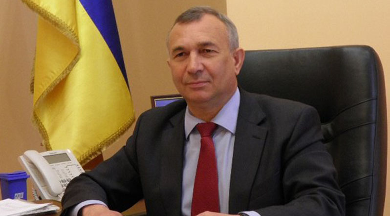 Мер Хуста живе на одну зарплату та пенсію Мер Хуста живе на одну зарплату та пенсію