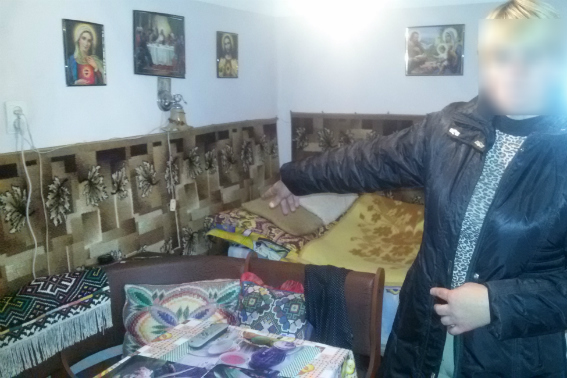 На Берегівщині поліція затримала жінку, яка обікрала пенсіонерку На Берегівщині поліція затримала жінку, яка обікрала пенсіонерку