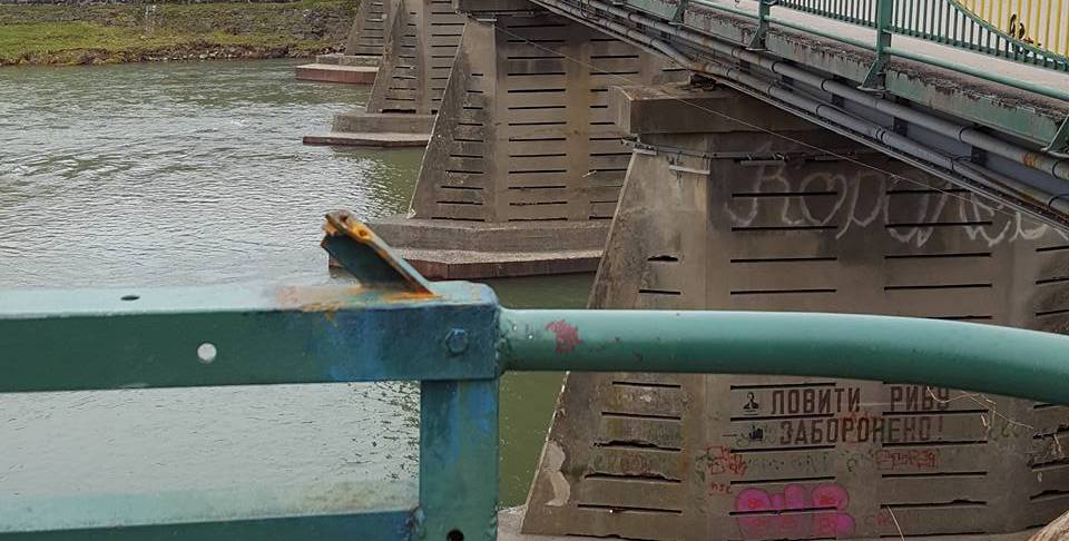 В Ужгороді зникла міні-скульптурка Тіводора Чонтварі В Ужгороді зникла міні-скульптурка Тіводора Чонтварі