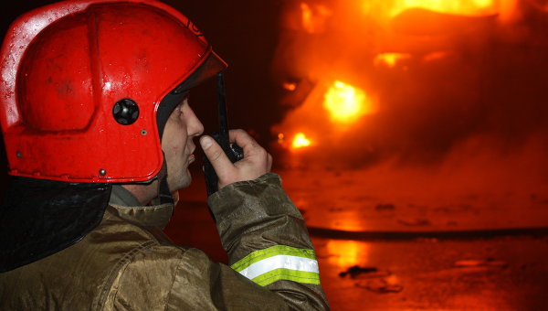 Пожежа на вулиці Зелена: знищено покриття та перекриття Пожежа на вулиці Зелена: знищено покриття та перекриття