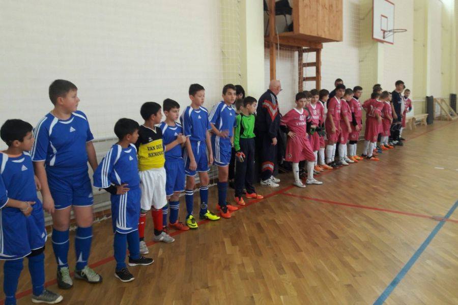 Мукачівська команда "Синай" їде на чемпіонат України з футзалу Мукачівська команда "Синай" їде на чемпіонат України з футзалу