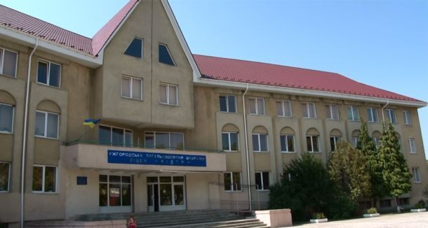 В Ужгороді діє єдина в Закарпатті школа, яка практикує нову систему навчання В Ужгороді діє єдина в Закарпатті школа, яка практикує нову систему навчання