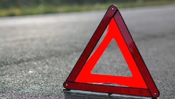 На трасі "Київ-Чоп" між Ужгородом та Мукачевом сталась ДТП На трасі "Київ-Чоп" між Ужгородом та Мукачевом сталась ДТП
