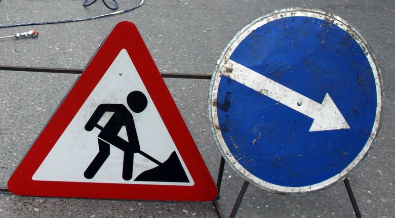 Завтра в Ужгороді буде ускладнений рух на двох вулицях Завтра в Ужгороді буде ускладнений рух на двох вулицях