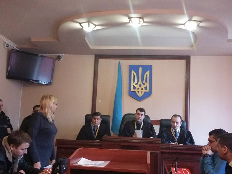 ФОТО: Алла Хаятова Суд розпочне розгляд справи стосовно кривавих подій у Мукачеві по суті вже 21 грудня