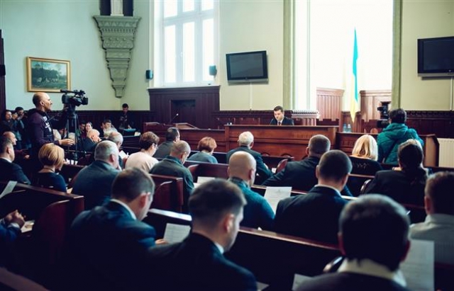 Бюджет міста, ігрові майданчики, аеропорт: які питання розглядатимуть мукачівські депутати на сьогоднішній сесії Бюджет міста, ігрові майданчики, аеропорт: які питання розглядатимуть мукачівські депутати на сьогоднішній сесії