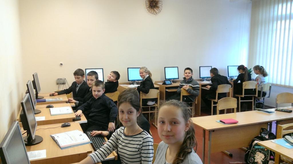 Закарпатські школи отримають майже тисячу нових комп’ютерів Закарпатські школи отримають майже тисячу нових комп’ютерів