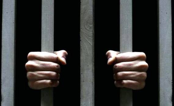 На Закарпатті два брати відсидять за переправлення нелегалів по 5 років в’язниці На Закарпатті два брати відсидять за переправлення нелегалів по 5 років в’язниці