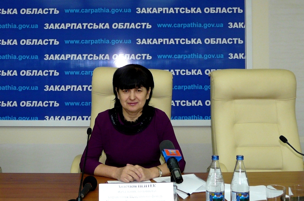 Пенсії закарпатців у грудні зросли в середньому на сто гривень Пенсії закарпатців у грудні зросли в середньому на сто гривень