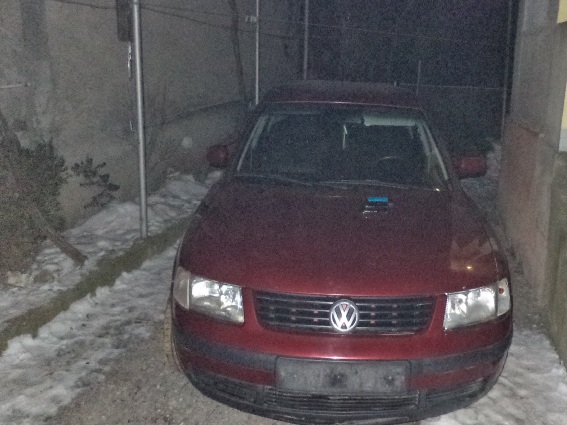 Знайомі прийшли до чоловіка додому та, завантаживши на евакуатор, викрали його іномарку Знайомі прийшли до чоловіка додому та, завантаживши на евакуатор, викрали його іномарку