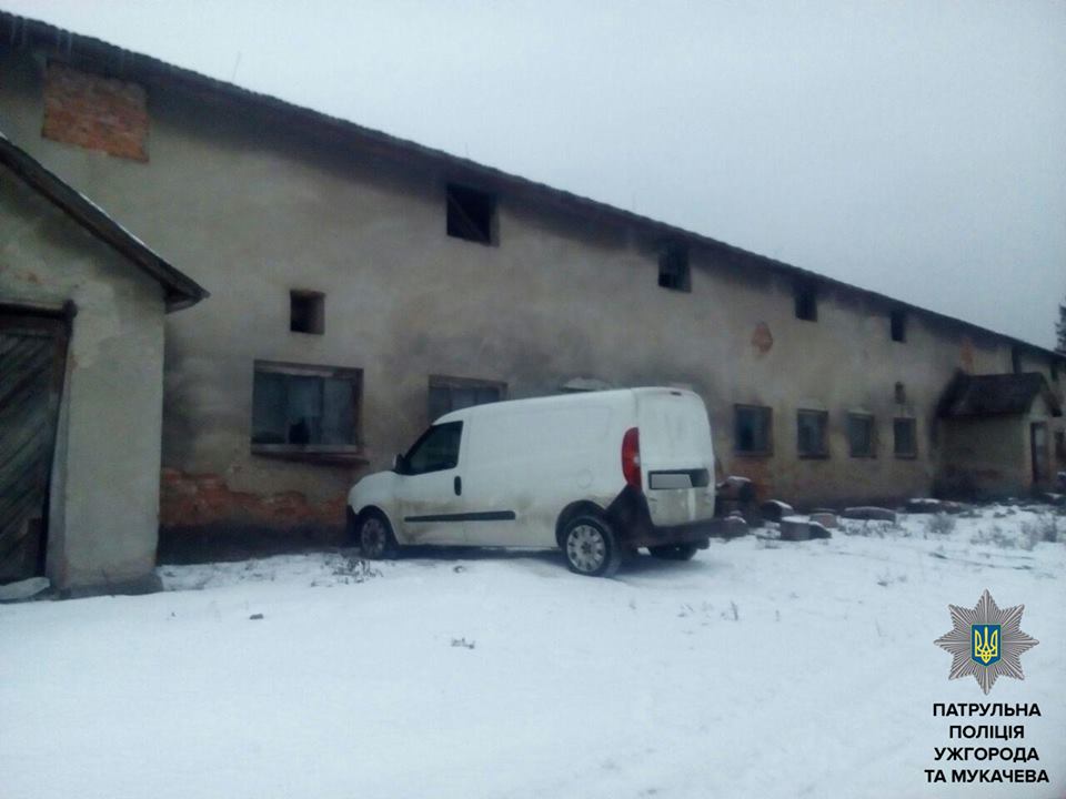 Патрульні Ужгорода та Мукачева розповіли, як пройшло чергування у новорічну ніч Патрульні Ужгорода та Мукачева розповіли, як пройшло чергування у новорічну ніч