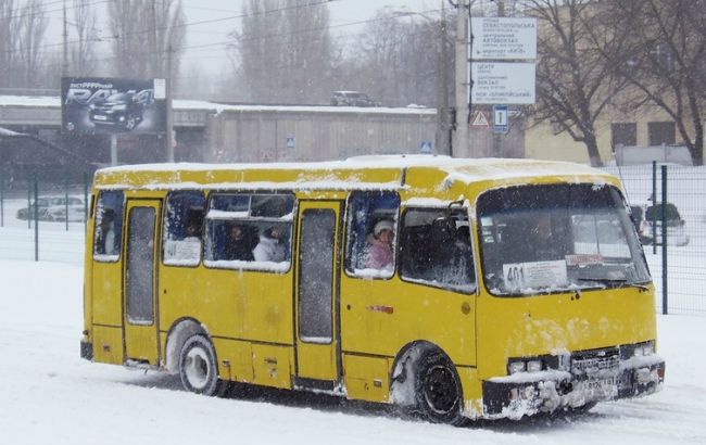 Рух міських автобусів Ужгорода під час різдвяних свят: оприлюднено графік Рух міських автобусів Ужгорода під час різдвяних свят: оприлюднено графік