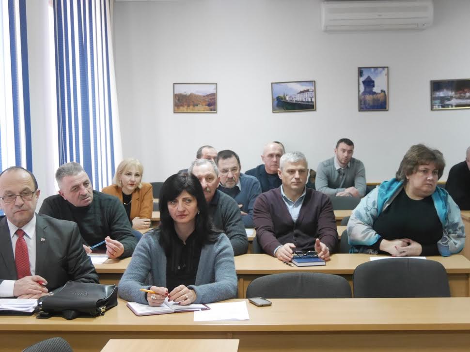 В Ужгороді провели чергове засідання оперативного штабу: вирішували, як боротись із негодою В Ужгороді провели чергове засідання оперативного штабу: вирішували, як боротись із негодою