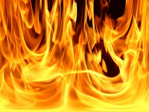 У Хусті вогонь завдав великих збитків власнику надвірної споруди У Хусті вогонь завдав великих збитків власнику надвірної споруди