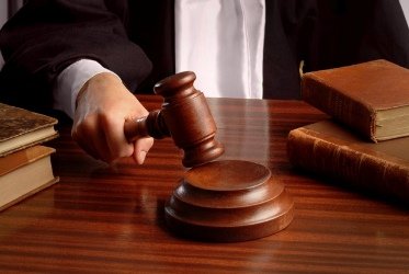 Десять років проведе за гратами житель Кіровоградщини, який у Мукачеві вчинив розбійний напад на літню жінку Десять років проведе за гратами житель Кіровоградщини, який у Мукачеві вчинив розбійний напад на літню жінку