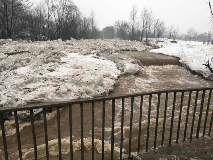Синоптики попереджають про можливий підйом рівня води у Чопі Синоптики попереджають про можливий підйом рівня води у Чопі