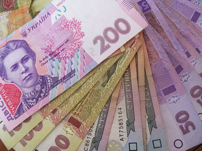 Закарпатець намагався приховати від митників товарів на 36,2 тис. гривень Закарпатець намагався приховати від митників товарів на 36,2 тис. гривень