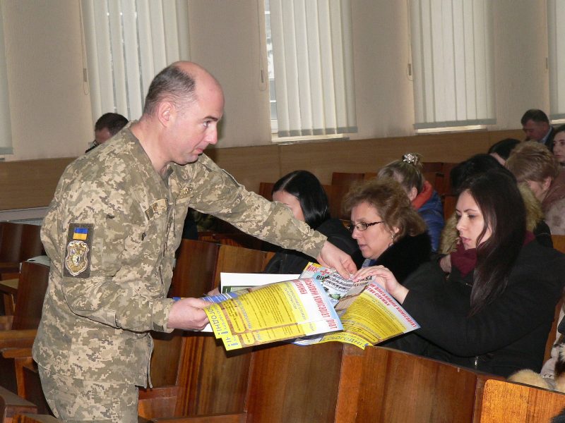 У Мукачівській РДА говорили про призовників та військовозобов’язаних У Мукачівській РДА говорили про призовників та військовозобов’язаних