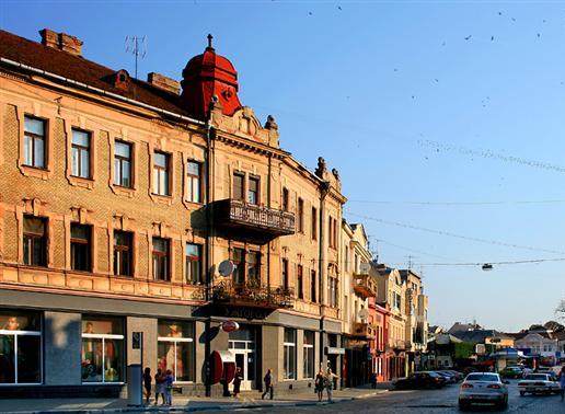 В Ужгороді борються за історичну частину міста В Ужгороді борються за історичну частину міста