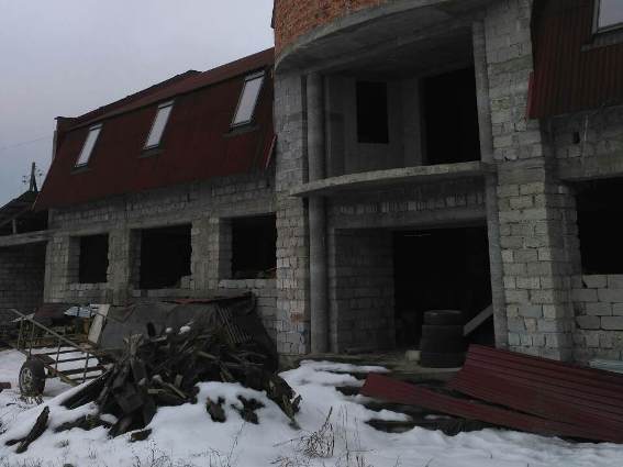 В Іршаві затримали викрадачів металу з новобудови В Іршаві затримали викрадачів металу з новобудови