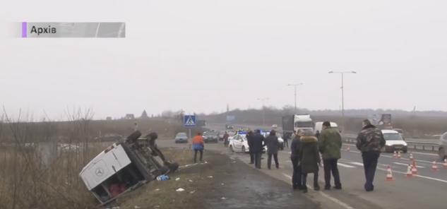 На водія приватної маршрутки, який спричинив ДТП на Ужгородщині, відкрили кримінальне провадження На водія приватної маршрутки, який спричинив ДТП на Ужгородщині, відкрили кримінальне провадження