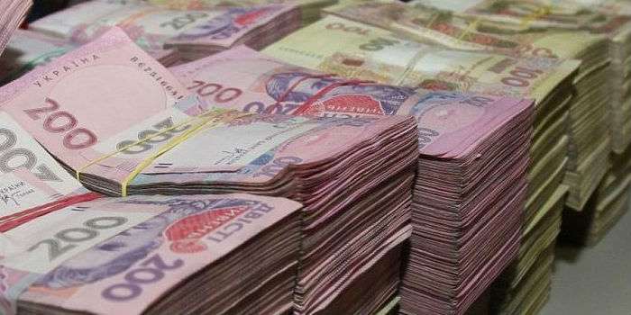Закарпатські мільйонери задекларували майже 34 мільйони гривень Закарпатські мільйонери задекларували майже 34 мільйони гривень