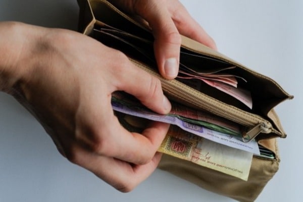 Закарпатці невдоволені рівнем життя Закарпатці невдоволені рівнем життя