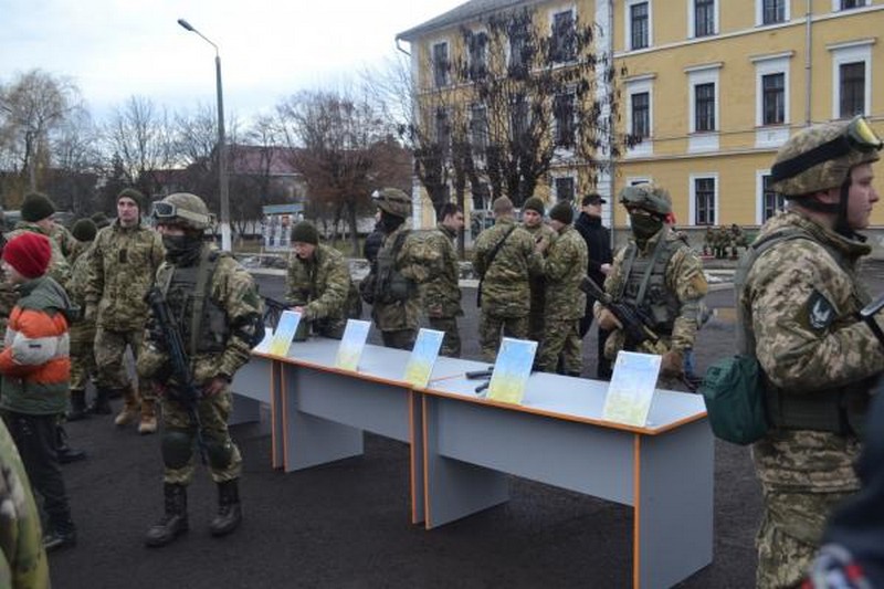У військовій частині 15 окремого батальйону 128-ої бригади день відкритих дверей У військовій частині 15 окремого батальйону 128-ої бригади день відкритих дверей