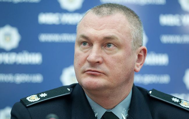 ФОТО: УНІАН Екс-очільник поліції Закарпаття заявив про затримання двох адміністраторів груп смерті "Синіх китів"