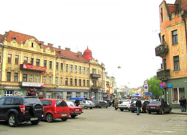 Ужгородці розповіли, як оцінюють роботу міської влади Ужгородці розповіли, як оцінюють роботу міської влади