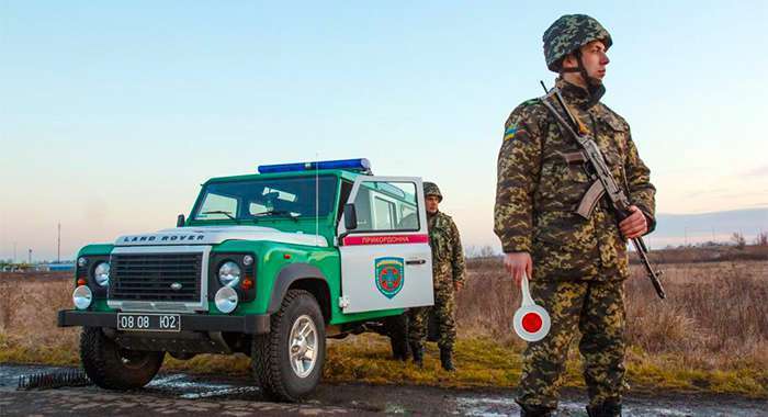 Прикордонники та лісівники Закарпаття разом охоронятимуть кордон Прикордонники та лісівники Закарпаття разом охоронятимуть кордон