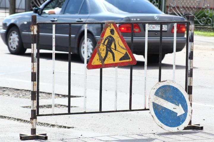 Одна із найзавантаженіших вулиць Мукачева сьогодні у другій половині дня буде перекрита Одна із найзавантаженіших вулиць Мукачева сьогодні у другій половині дня буде перекрита
