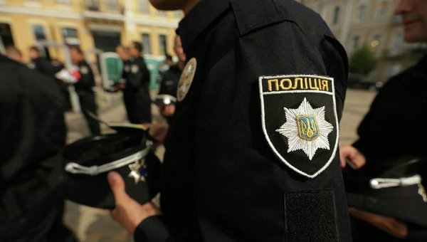 Поліція спіймала чоловіка, який майже п’ять років переховувався за кордоном Поліція спіймала чоловіка, який майже п’ять років переховувався за кордоном