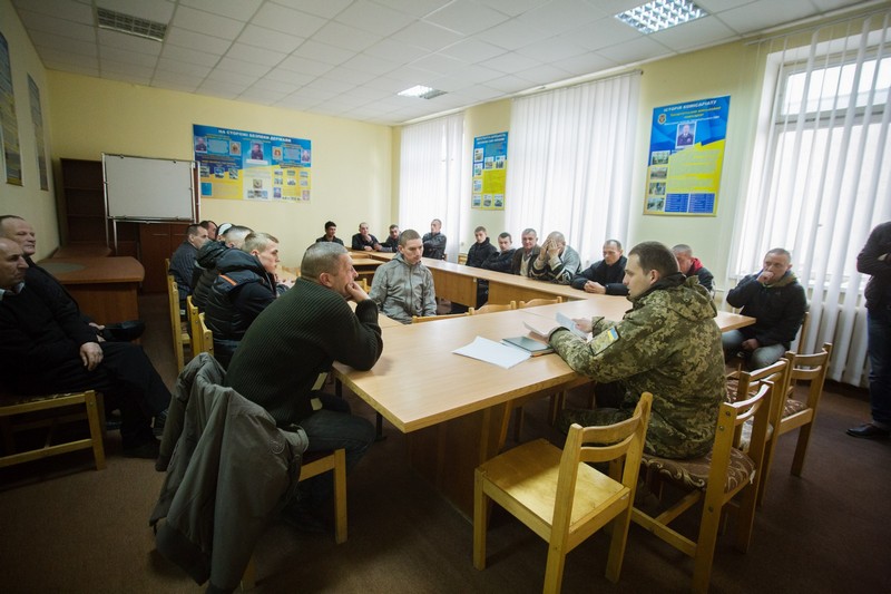 Тридцять закарпатців-контрактників поповнили навчальні центри Збройних сил України Тридцять закарпатців-контрактників поповнили навчальні центри Збройних сил України