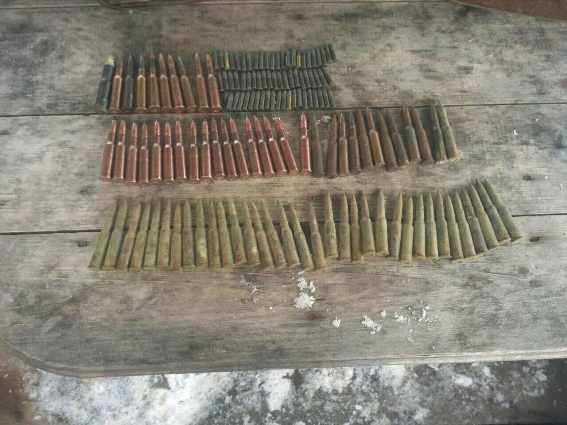 Поліція вилучила у закарпатця зброю та понад 100 набоїв Поліція вилучила у закарпатця зброю та понад 100 набоїв