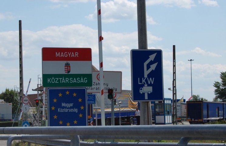 Євросоюз змінив правила перетину зовнішніх кордонів: перевірятимуть особливо ретельно Євросоюз змінив правила перетину зовнішніх кордонів: перевірятимуть особливо ретельно
