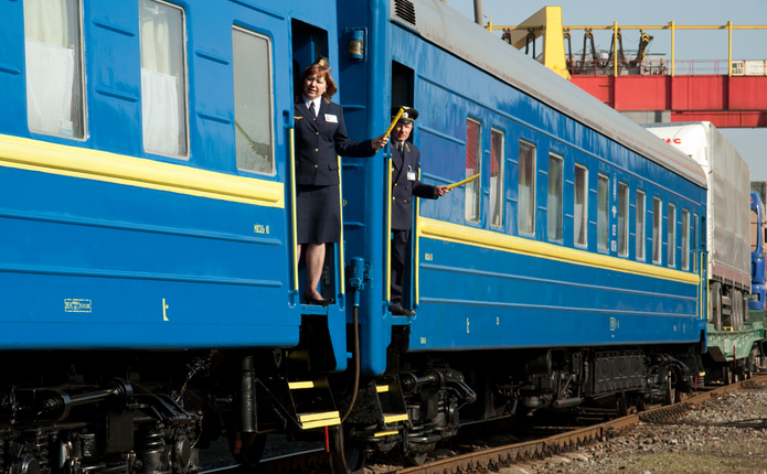 На Буковині готують лист до Кабміну щодо відновлення потяга "Чернівці-Ужгород" На Буковині готують лист до Кабміну щодо відновлення потяга "Чернівці-Ужгород"