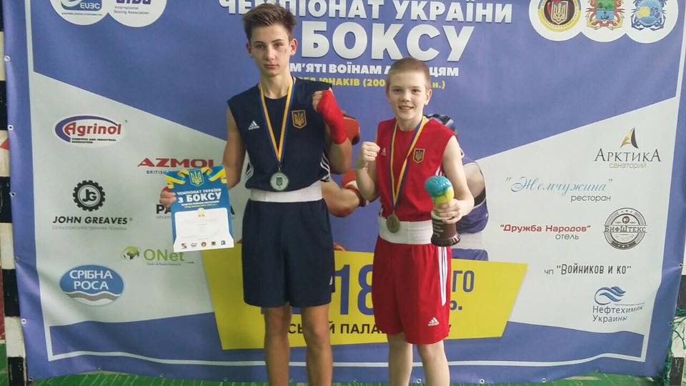 Мукачівець здобув "золото" на Чемпіонаті України з боксу Мукачівець здобув "золото" на Чемпіонаті України з боксу