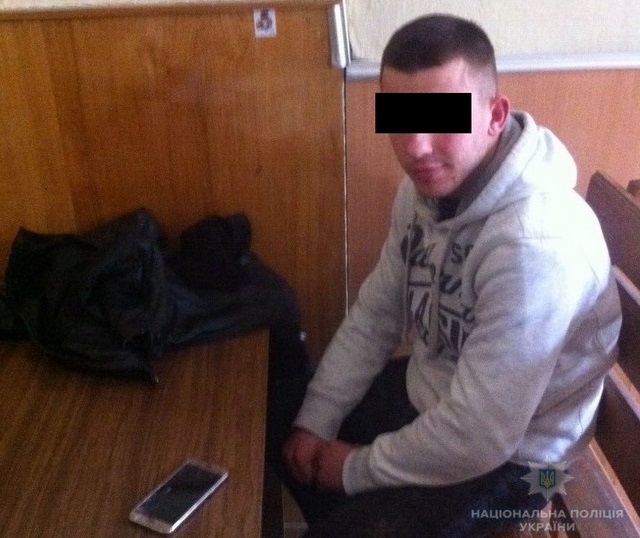 На одній із вулиць Мукачева хлопець напав на студентку На одній із вулиць Мукачева хлопець напав на студентку