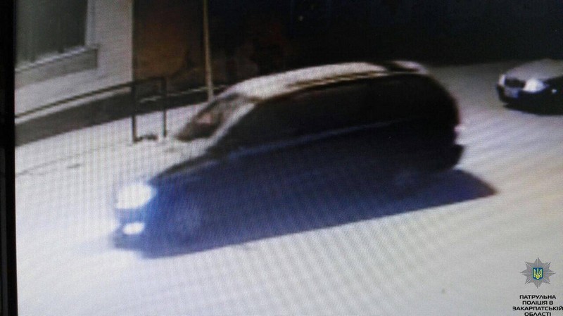 Поліцейські розшукують свідків ДТП Поліцейські розшукують свідків ДТП, яка сталася в Ужгороді