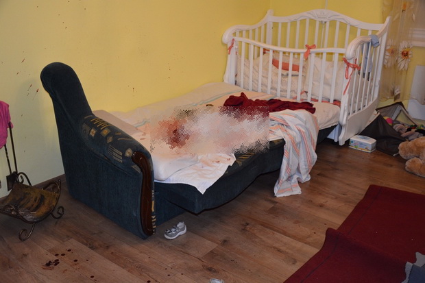 Жінку з Мукачівщини, яка вбила свою дитину, помістили до психіатричної лікарні Жінку з Мукачівщини, яка вбила свою дитину, помістили до психіатричної лікарні