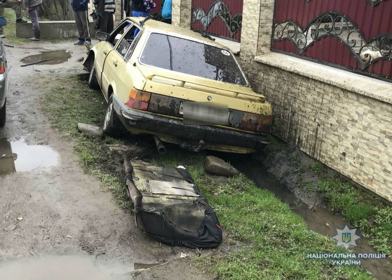 В області сталася аварія. Постраждало троє людей В області сталася аварія. Постраждало троє людей