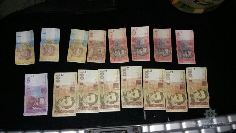 Закарпатка вкрала гроші у 80-річної жінки Закарпатка вкрала гроші у 80-річної жінки
