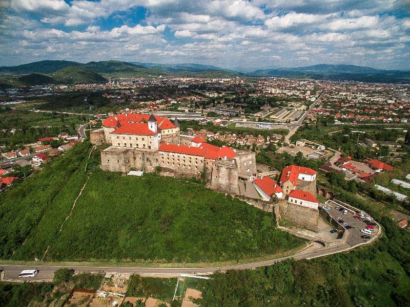 За минулий рік замок "Паланок" заробив більше 10 мільйонів гривень За минулий рік замок "Паланок" заробив більше 10 мільйонів гривень