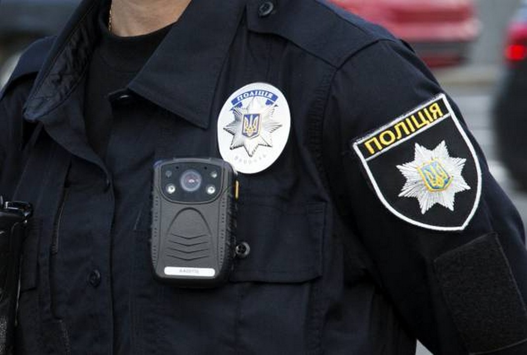 Як в Ракошині напали на поліцейських: опубліковано відео Як в Ракошині напали на поліцейських: опубліковано відео