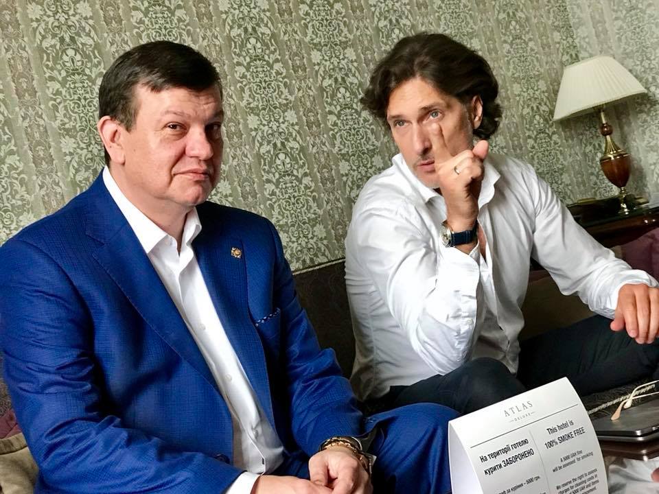 Відверта розмова в старому місті Відверта розмова в старому місті