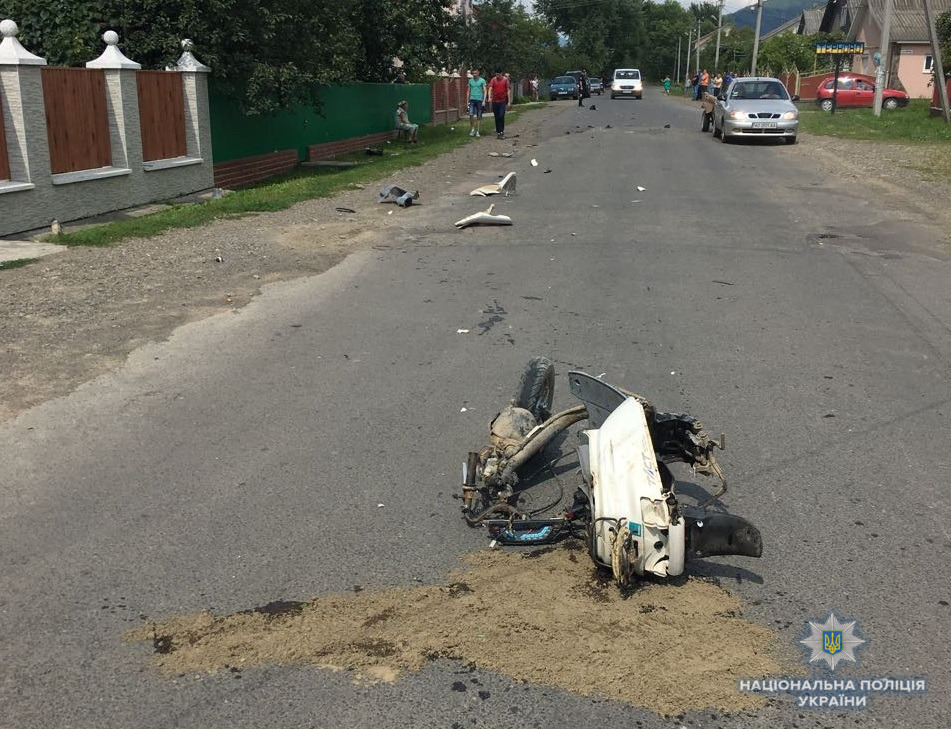 Смертельна ДТП на Тячівщині: загинув скутерист Смертельна ДТП на Тячівщині: загинув скутерист