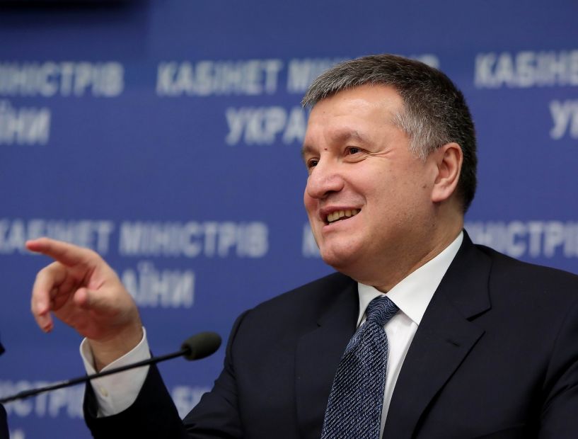 Аваков повідомив приємну новину про закордонні паспорти Аваков повідомив приємну новину про закордонні паспорти