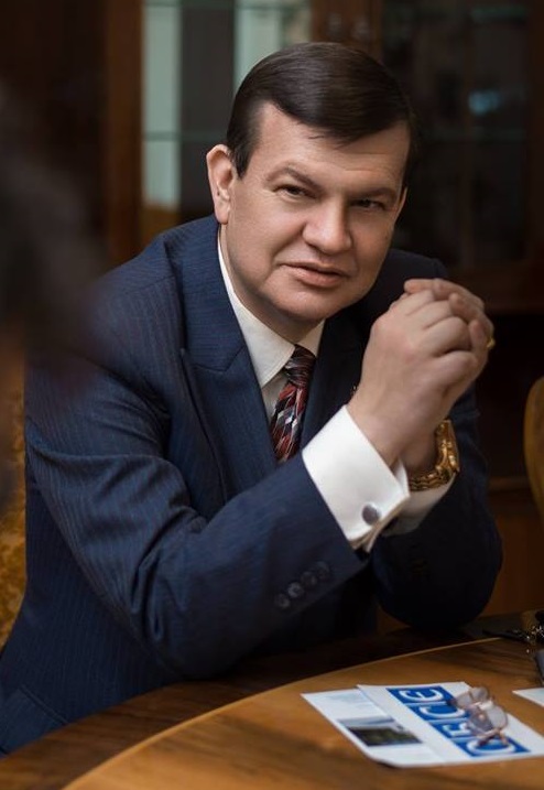 Олексій Фазекош: «Нікому не дозволимо ганьбити українську адвокатуру через власні амбіції або комплекси!» Олексій Фазекош: «Нікому не дозволимо ганьбити українську адвокатуру через власні амбіції або комплекси!»