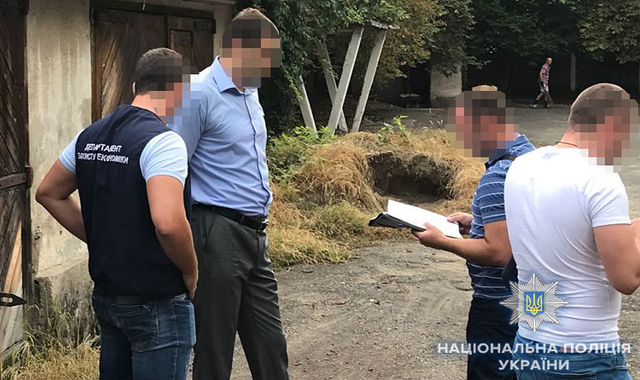 На Закарпатті голова однієї з РДА "погорів" на хабарі На Закарпатті голова однієї з РДА "погорів" на хабарі